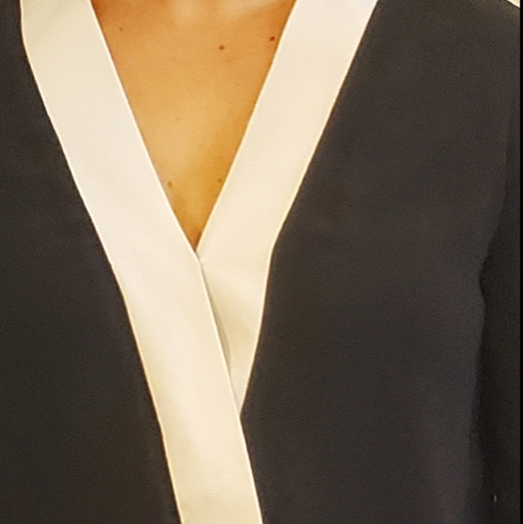 Black 1. State blouse with off-white trim - Picture 6 of 13